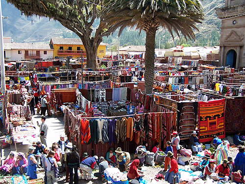 La famosa Feria de Pisac en Cuzco 1