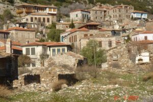 El misterioso pueblo abandonado de Doganbey en Turquía 2