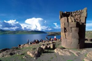 Sillustani, las tumbas al aire libre 10