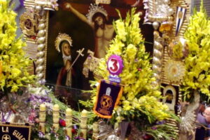 La procesión del Señor de los Milagros 8