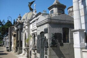 El Cementerio de Recoleta en Buenos Aires 9