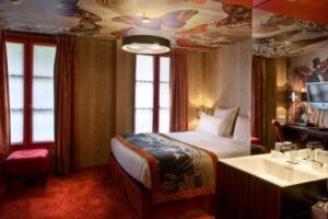 Tres hoteles curiosos en París 1