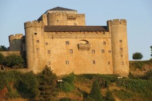 Castillo de los Condes de Benavente en La Puebla de Sanabria 6