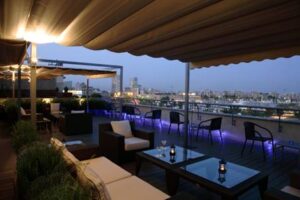 Las terrazas de hoteles en Barcelona abren temporada 3