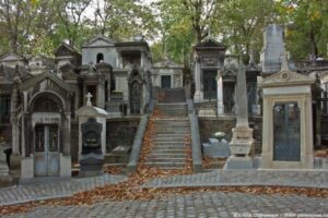 El Cementerio de Pere Lachaise en París 7