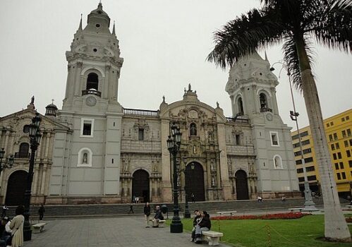 El Barrio de Miraflores en Lima 11