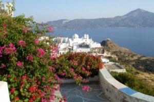 Milos, la isla de los colores en Grecia 19