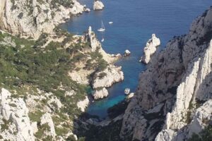 Las Calanques, aventura con tonalidades blancas 1