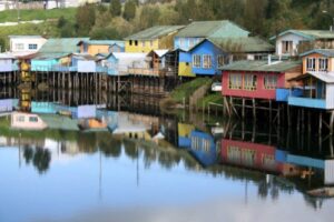 Chiloé, el reino de los colores en Chile 15