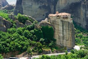 Meteora, monasterios en columnas naturales 3