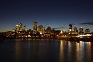 Crucero nocturno en Montreal