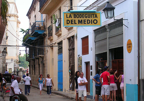 La Bodeguita del Medio en La Habana, Cuba 6