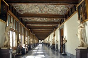 De visita a la Galería Uffizi, el corazón del arte en Florencia 7