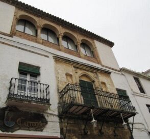Conoce Marbella más allá de su lujo y glamour 4