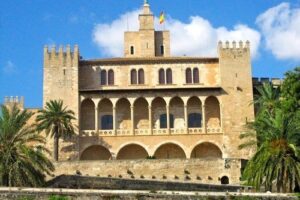 Visita el Palacio Real de la Almudaina, en Mallorca 8