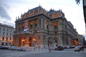 Visita la Ópera de Budapest 10