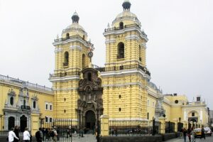 Los edificios religiosos más singulares de Lima 5