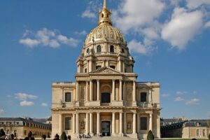El Palacio Nacional de los Inválidos de París 6