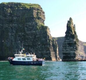 Paseo en barco por los Acantilados de Moher, Irlanda 7
