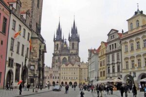 La Plaza de la Ciudad Vieja en Praga 2
