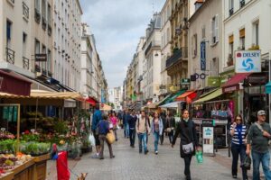 La Rue Cler, mercado exclusivo en París 3